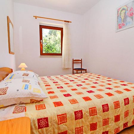 Apartment Classic Zrnovo Exterior photo