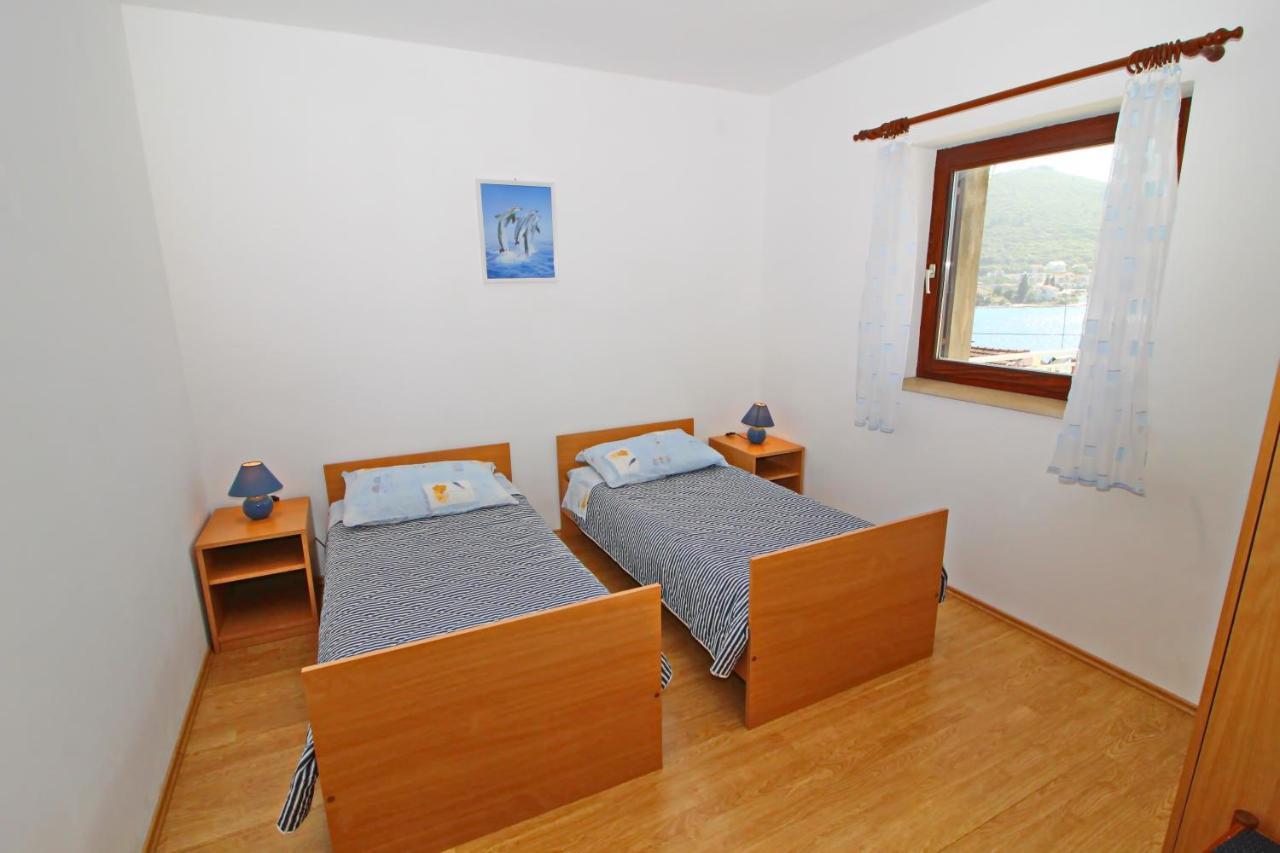 Apartment Classic Zrnovo Exterior photo